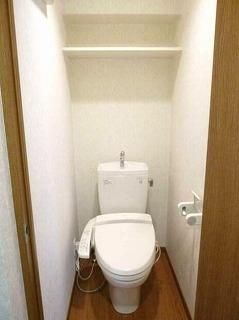 【トイレ】　☆温水洗浄機能付トイレ☆