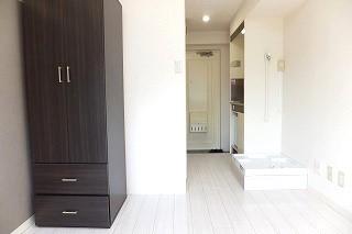 �y���ԁE���r���O�z�@