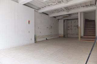 �y���̑��z�@���e�i���g���̗l�q�@1�K��