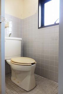 �y�g�C���z�@