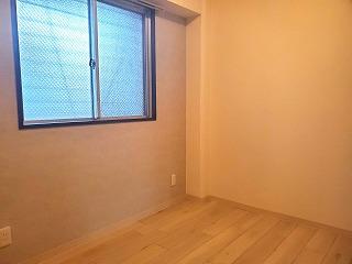 �y�����E���r���O�z�@���m��4.2����