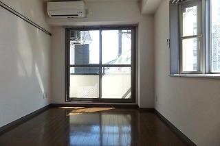 �y���ԁE���r���O�z�@���m��6����