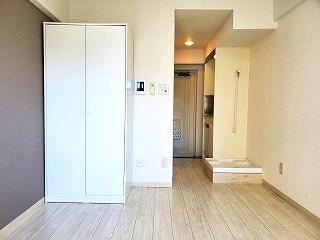 �y���ԁE���r���O�z�@