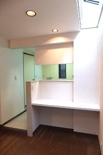 �y�L�b�`���z�@���J�E���^�[�e�[�u���t���@�������ɂ��d�l���قȂ�܂�