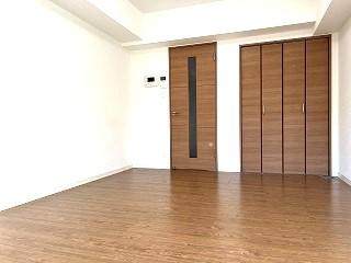 �y���ԁE���r���O�z�@��������̂�������