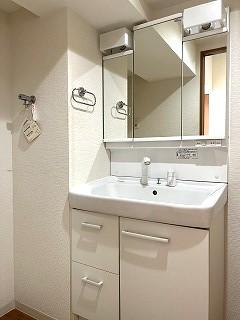 �y���ʏ��z�@�����ʏ��͓Ɨ����Ă��܂���