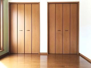 �y�����E���r���O�z�@