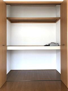 �y���[�z�@�����傫�ȁ����[�X�y�[�X�t��