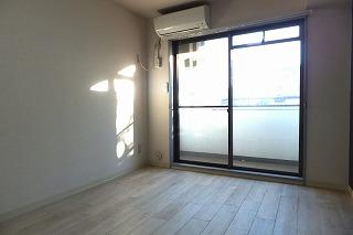 �y���ԁE���r���O�z�@���m����6����