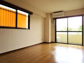 �y���ԁE���r���O�z�@���m���̗l�q��