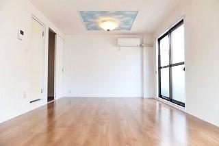 �y�����E���r���O�z�@���ŏ�K�E�p������