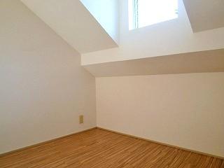 �y���[�z�@���ו��̑������ł����S�ł���