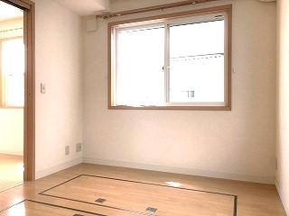 �y�����E���r���O�z�@��2�ʍ̌���