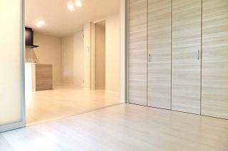 �y�����E���r���O�z�@���m��5�����@��1LDK�^�C�v�̎ʐ^