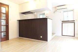 �y�����E���r���O�z�@��DK�̗l�q��