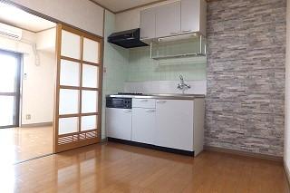 �y���ԁE���r���O�z�@��DK6����