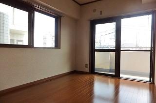 �y�����E���r���O�z�@���m��6����