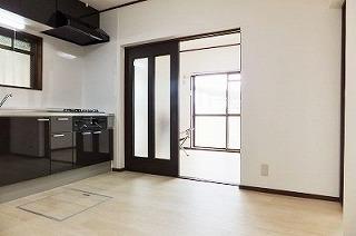 �y���ԁE���r���O�z�@��DK6����