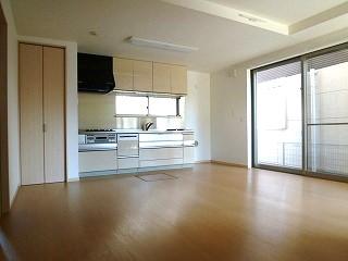 �y���ԁE���r���O�z�@���t�@�~���[�ɂ��X�X���ł���