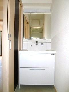 �y���ʏ��z�@���V�����[�t�����ʉ��ϑ䁙