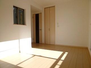 �y�����E���r���O�z�@��2F �����m��6.8����