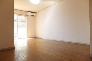 �y�����E���r���O�z�@��LDK10.8����