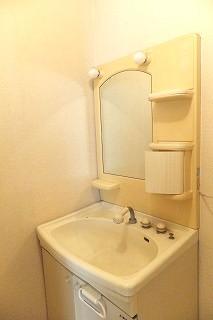 �y���ʏ��z�@�����ʏ��͓Ɨ����Ă��܂���