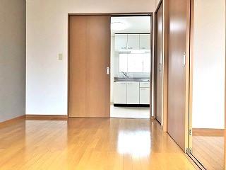 �y�����E���r���O�z�@���z������ǍD�ł���