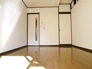 �y�����E���r���O�z�@��101��