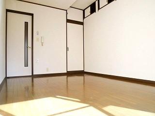 �y�����E���r���O�z�@��101��