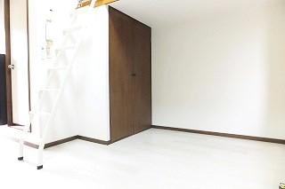 �y���ԁE���r���O�z�@���������@�傫�ȑ����t���Ă��܂���