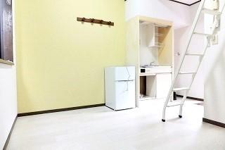 �y���ԁE���r���O�z�@�����E�N���X�̐F�͂������ɂ���ĈقȂ�܂�