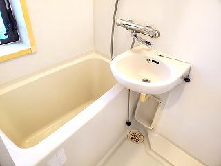 �y�o�X�z�@���l�C�̃o�X�g�C���ʂł���