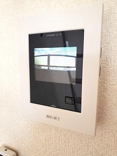 �y���̑��ݔ��z�@�����j�^�[�t�C���^�[�z�����@�������ɂ��ݒu�󋵂��قȂ�܂�