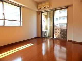 �y���ԁE���r���O�z�@���m��6.5����