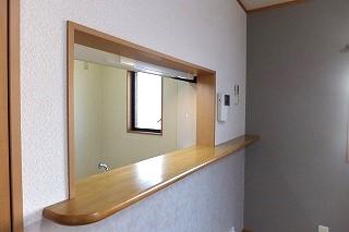 �y���ԁE���r���O�z�@���L�b�`���J�E���^�[���@��A�����̎ʐ^�ł�