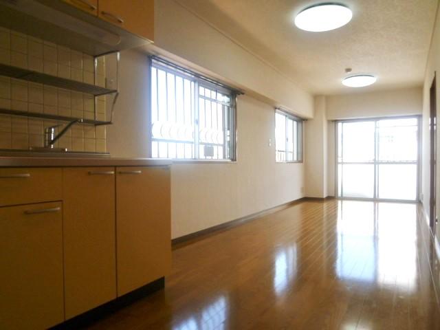 �y���ԁE���r���O�z�@�����r���O12����