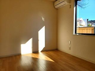 �y�����E���r���O�z�@���m��6����