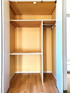 �y���[�z�@���傫�Ȏ��[�N���[�[�b�g�t����