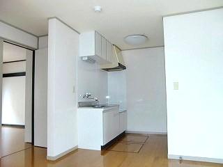 �y�����E���r���O�z�@