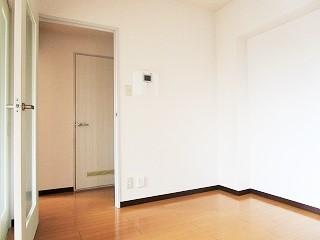 �y���ԁE���r���O�z�@��DK6����