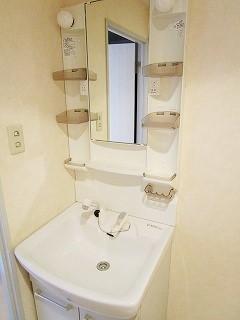 �y���ʏ��z�@���V�����[�t�����ʉ��ϑ� ���ʏ��͓Ɨ����Ă��܂���