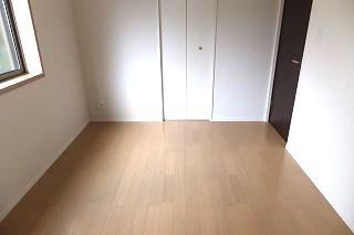 �y�����E���r���O�z�@