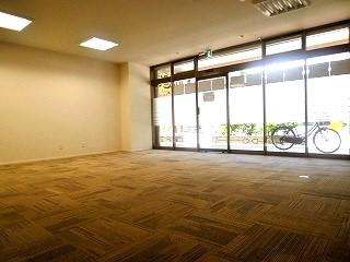 �y���̑������E�X�y�[�X�z�@���e�i���g���̗l�q��