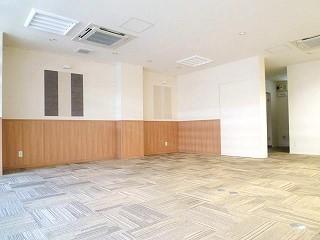 �y���̑������E�X�y�[�X�z�@���e�i���g���̗l�q��