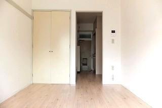 �y���ԁE���r���O�z�@