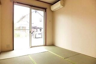 �y�����E���r���O�z�@