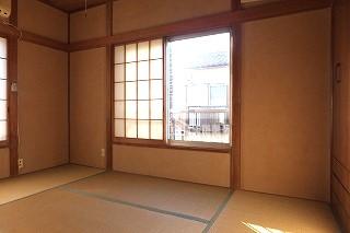 �y�����E���r���O�z�@