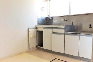 �y���ԁE���r���O�z�@���L�b�`���̗l�q��