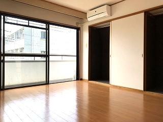 �y�����E���r���O�z�@���z������ǍD�ł���